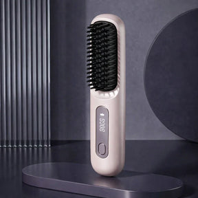 Monarch Wear | Brosse coiffante pour cheveux courts – VolumeLift™ (PROMOTION LIMITÉE)