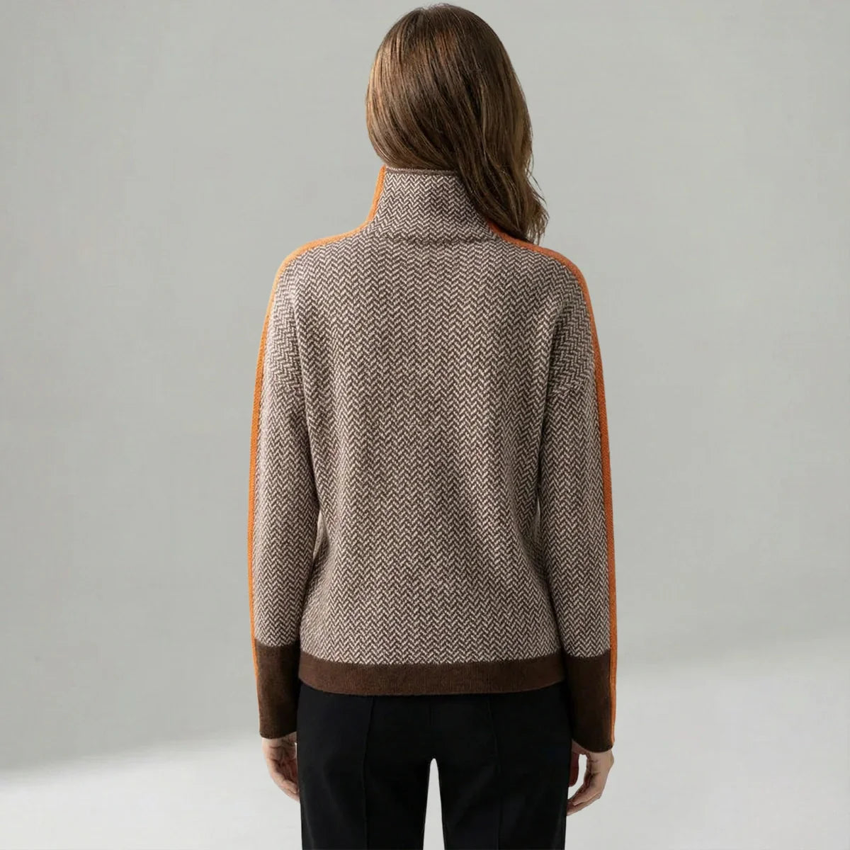 Monarch Wear™ | Pull à col roulé Clémence Signature™