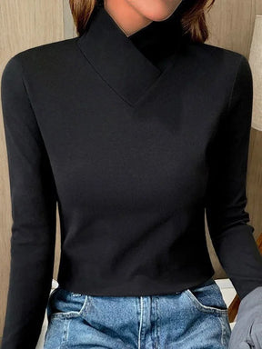 Veerle | Dames Slim Fit Top met Asymmetrische Kraag en Lange Mouwen