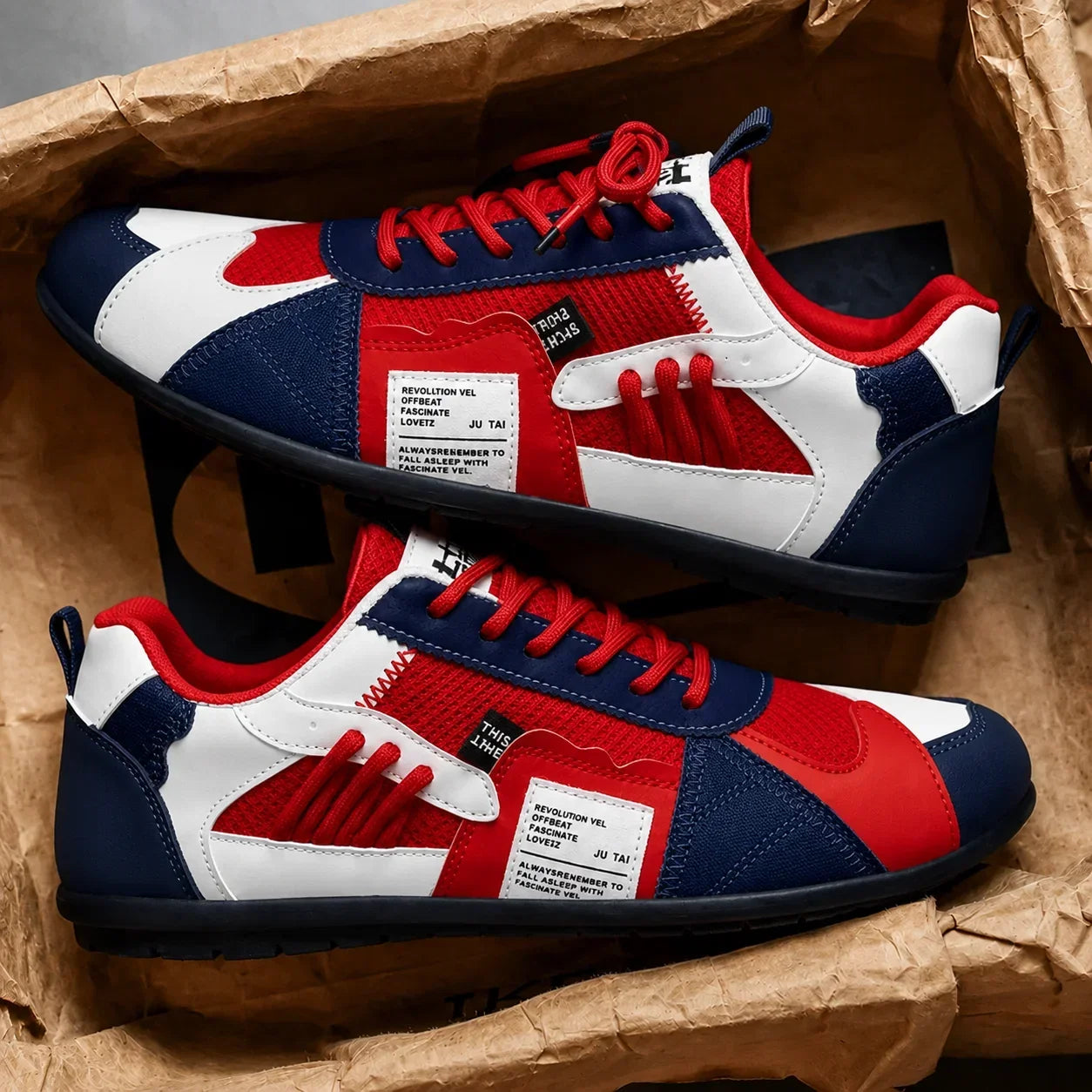 Monarch Wear | Kleurrijke Retro Sneakers | GIOVANNI™