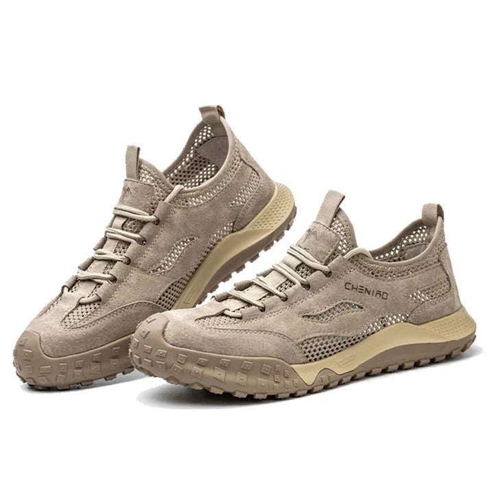 Cheniro Ademend & Antislip Sneakers (Unisex)