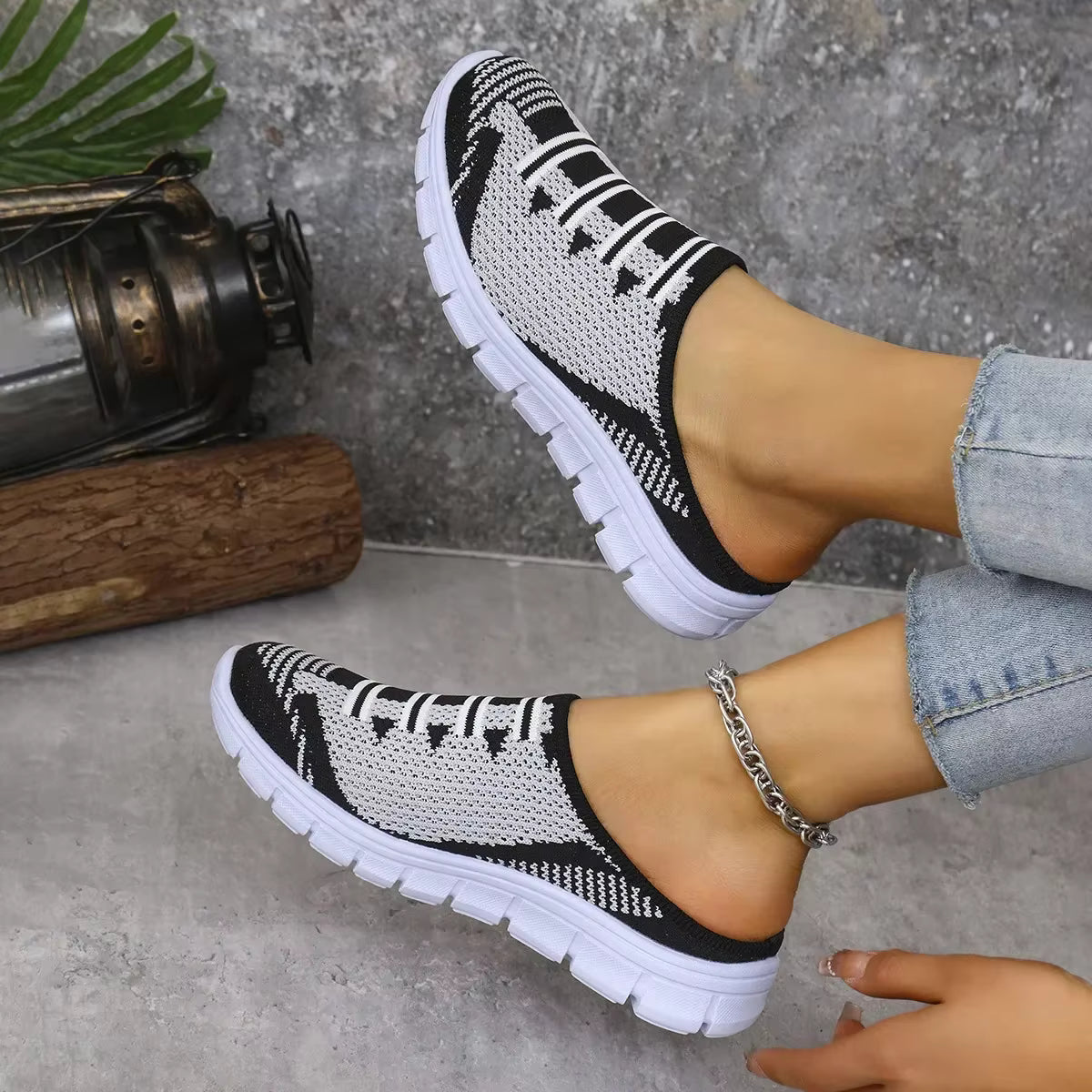 Monarch Wear | Tennis Respirantes Fermées – AirComfort™ Slip-On