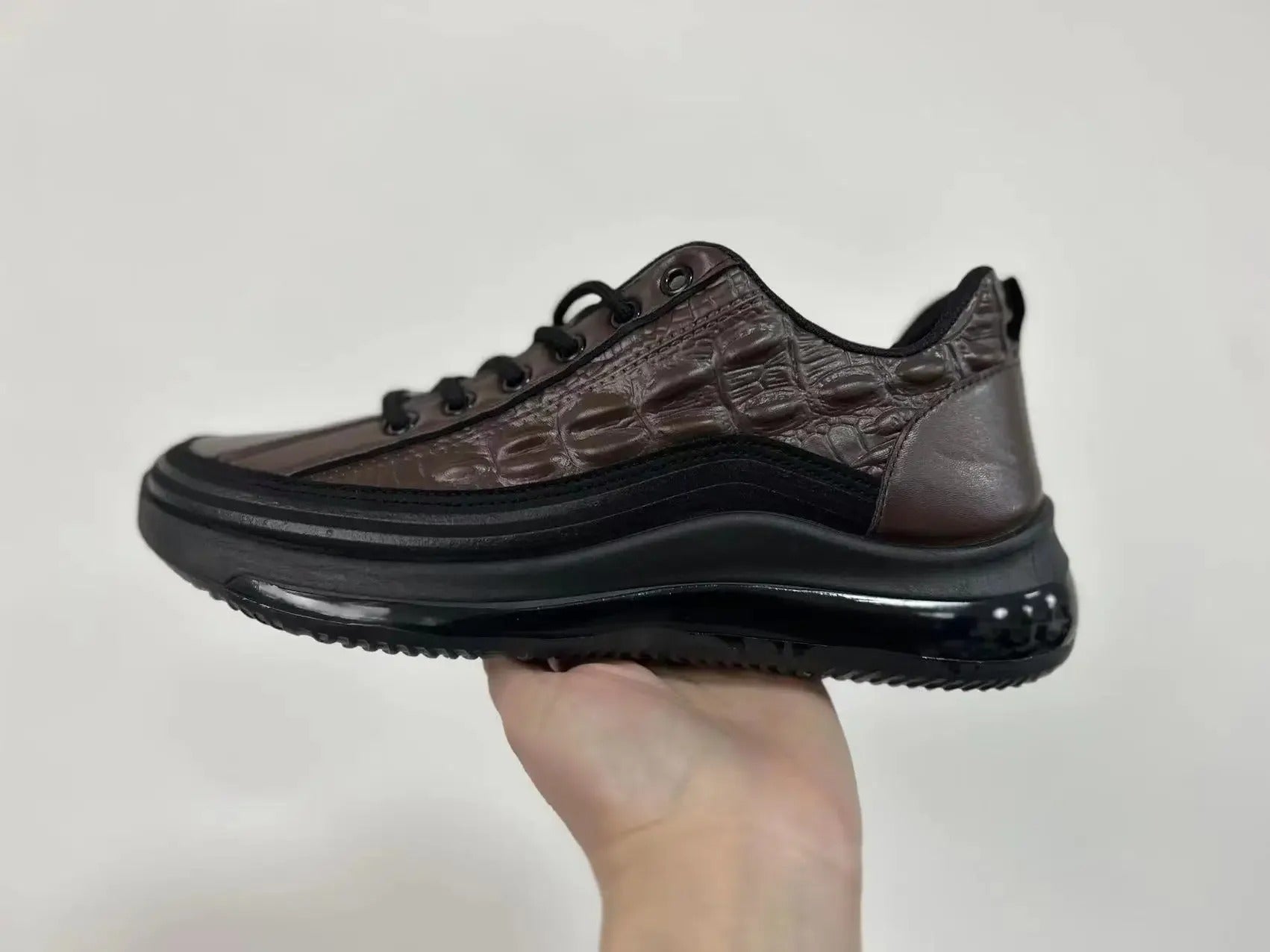 Monarch Wear - Italiaanse casual schoenen van krokodillenprint met luchtkussen voor heren